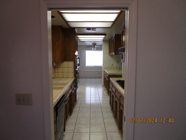 Photo - Southwest Bakersfield House with Pool