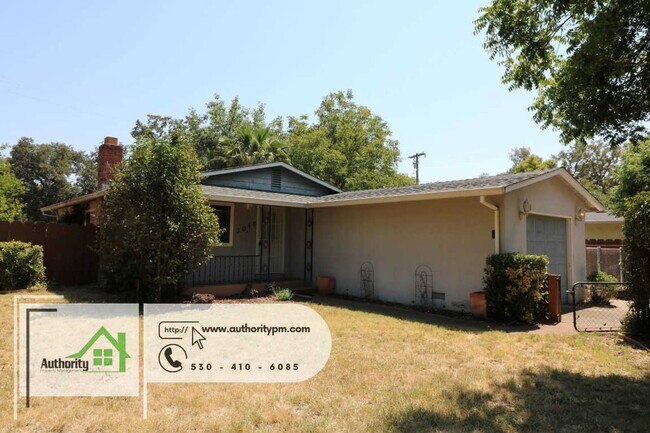 Photo - 3040 Sharon Ave