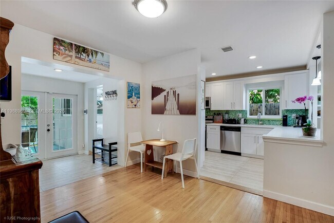 Photo - 113 SW 2nd St