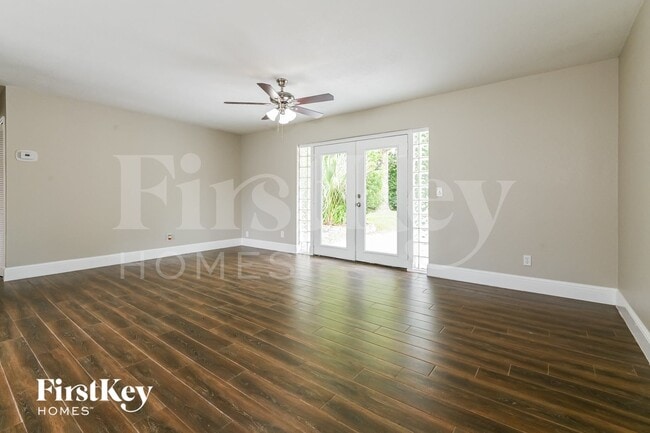 Photo - 10847 Dulawan Dr