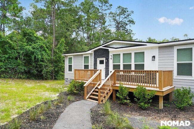 Photo - 74 Conifer Cir