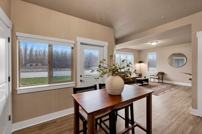 Photo - Brooklyn West Apartments