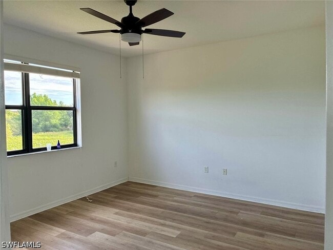 Photo - 5077 Beckton Rd