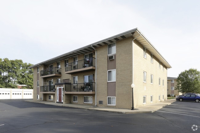 Beverly Hills Apartments