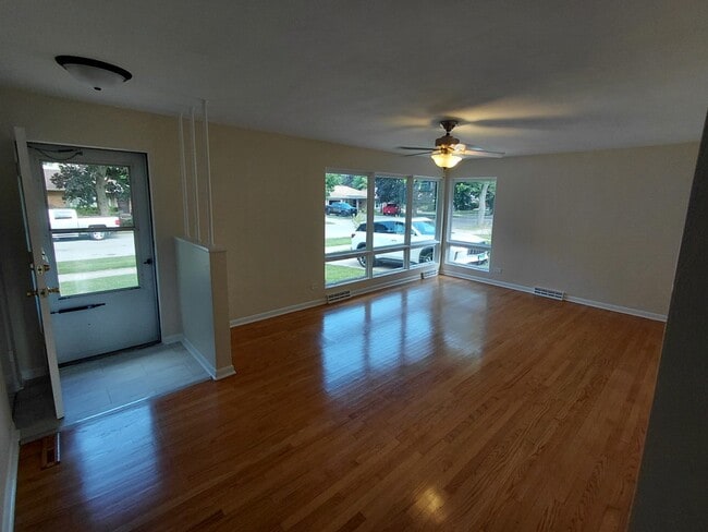 Photo - 2116 Walnut St