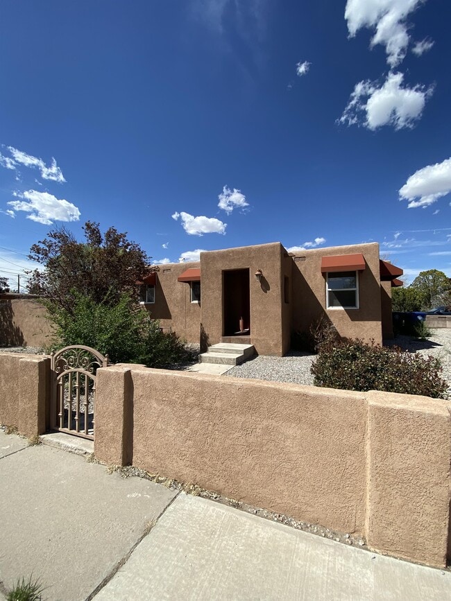 Building Photo - 2701 Monk Ct NW