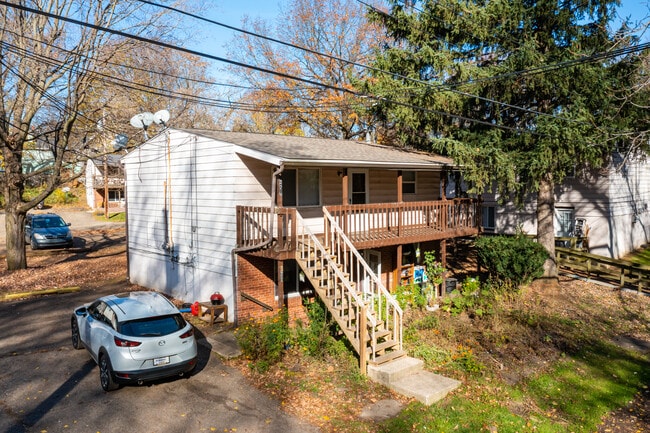 Building Photo - 467 Julien Ave Unit 469