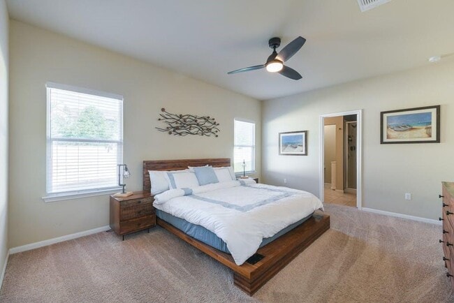 Photo - 1511 Cedrus Rd