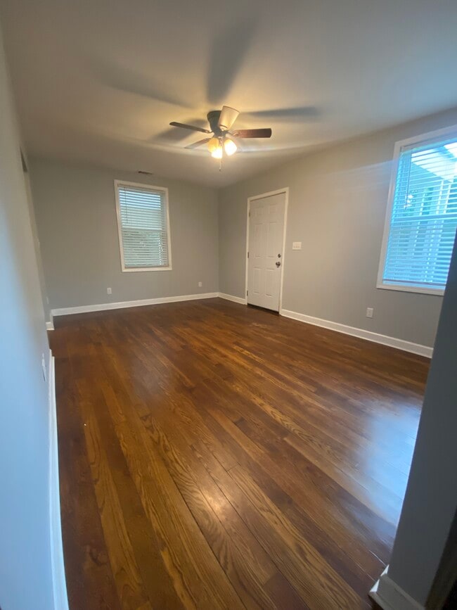 Sala de estar - 1310 N Clark St