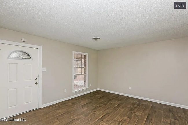 Photo - 3102 Longwood Dr