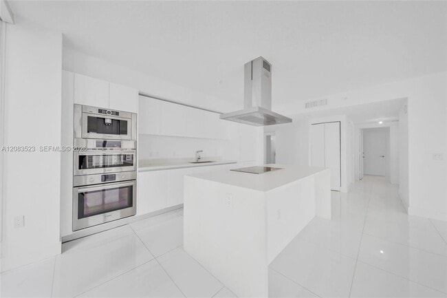 Photo - 300 Sunny Isles Blvd Unit 4-701