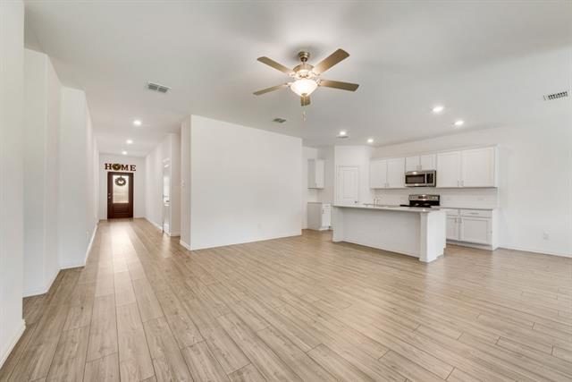 Photo - 728 Alden Dr