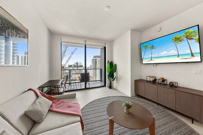 601 NE 1st Ave Unit SI ID1540543P