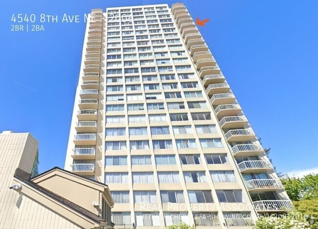 Building Photo - 4540 8th Ave NE Rental