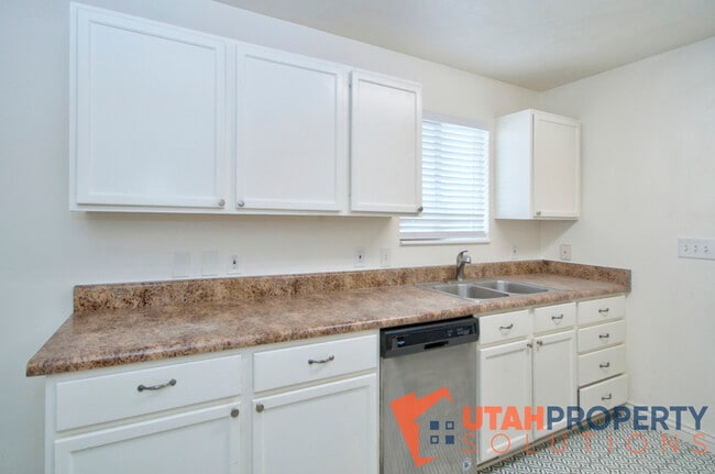 Photo - 7708 N Wyatt Earp Ave