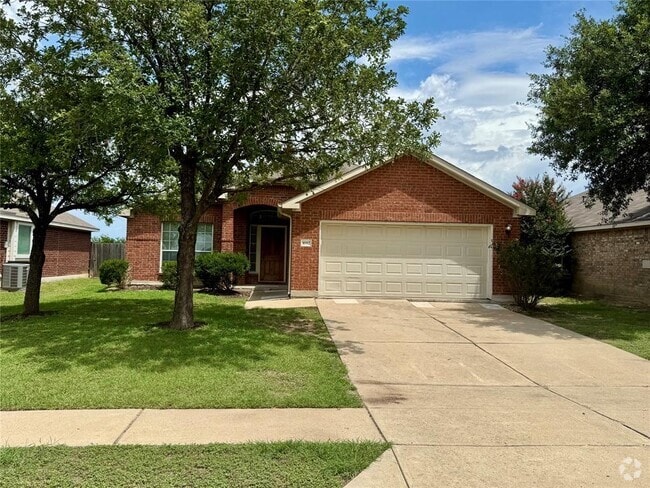 Building Photo - 1692 Amberwood Loop Rental