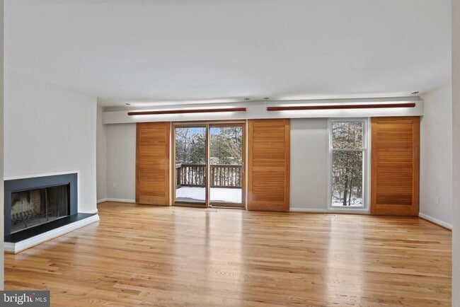 Photo - 1644 Wainwright Dr