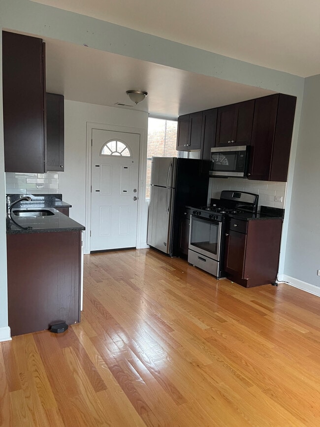 Photo - 1640 W Pratt Blvd