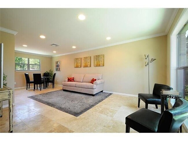 Photo - 6812 Syracuse Cove