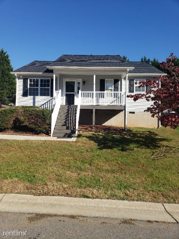 3 br, 2 bath House - 245 Williamsgate Court - 3 br, 2 bath House - 245 Williamsgate Court