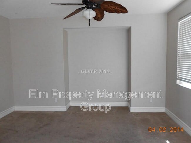 Photo - 9795 Waukegan Ave