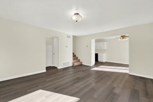 Photo - 1941 Aletha Ln Condo Unit 3