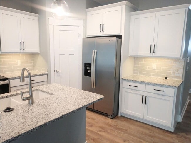 Photo - Luxury Townhome