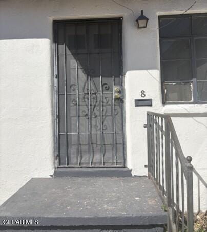 Building Photo - 2825 Grant Unit #08