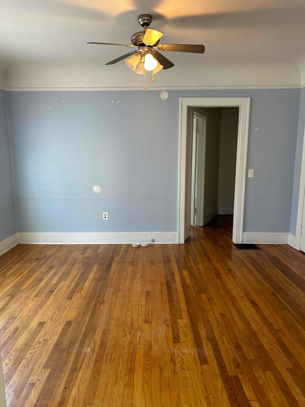 110 Trowbridge St NE Unidad a