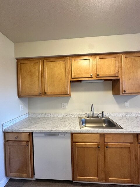 Photo - First floor, newly updated, 2 bedroom, 1 bathroom apartment near transportation Unit 17