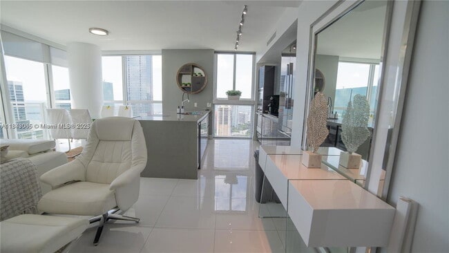 Photo - 1080 Brickell Ave
