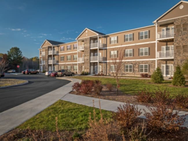 Photo - Connect55+ Londonderry Senior Living 55+