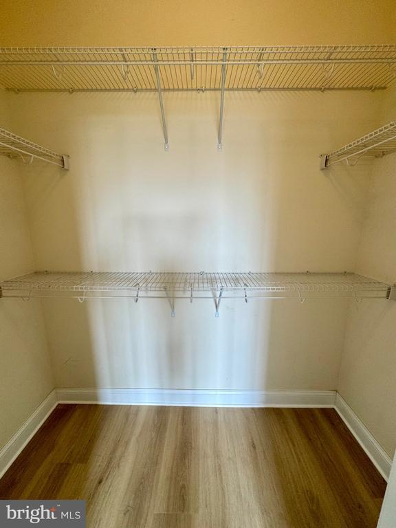 Photo - 7546 Morris St