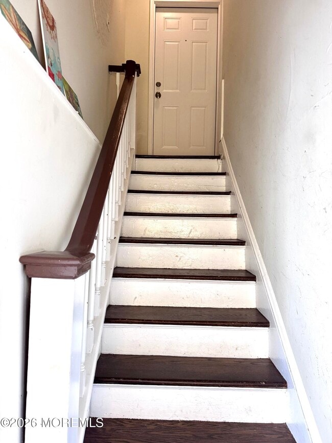 415 Sunset Ave Unit 2