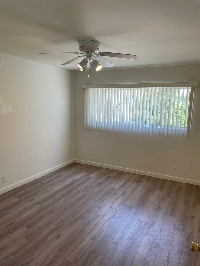 Westwood Plaza Apartments