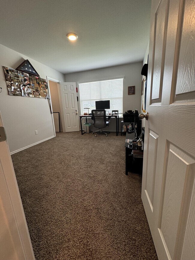 Photo - 1707 Merritt Rd