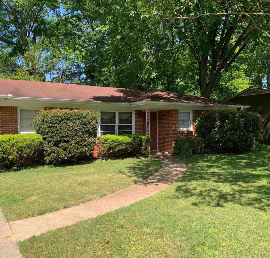 Photo - 408 Rosewood St