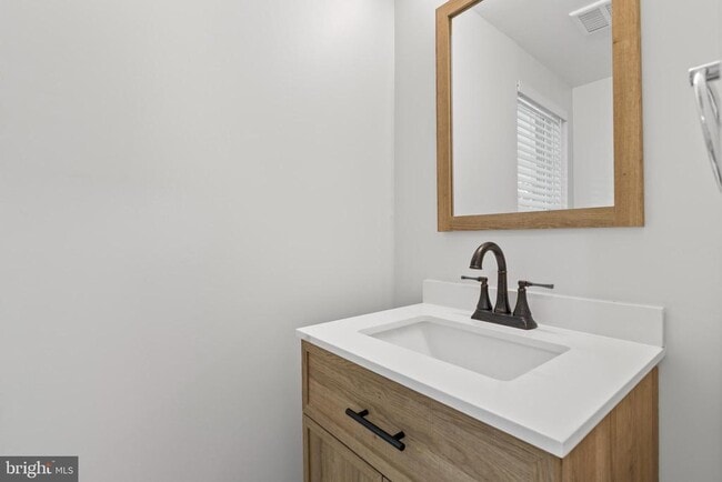 Building Photo - 6139 Franconia Station Ln