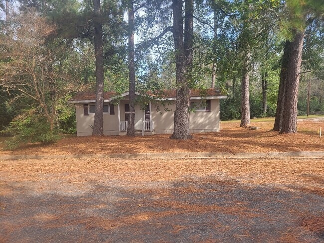 Photo - 1420 Fletcher St