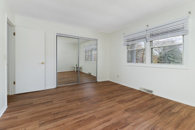 Photo - 913 S Linden St