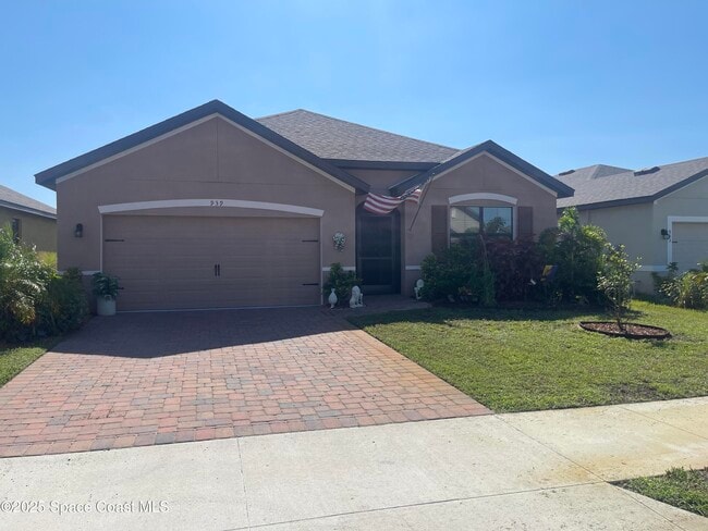 Photo - 939 Remington Green Dr SE