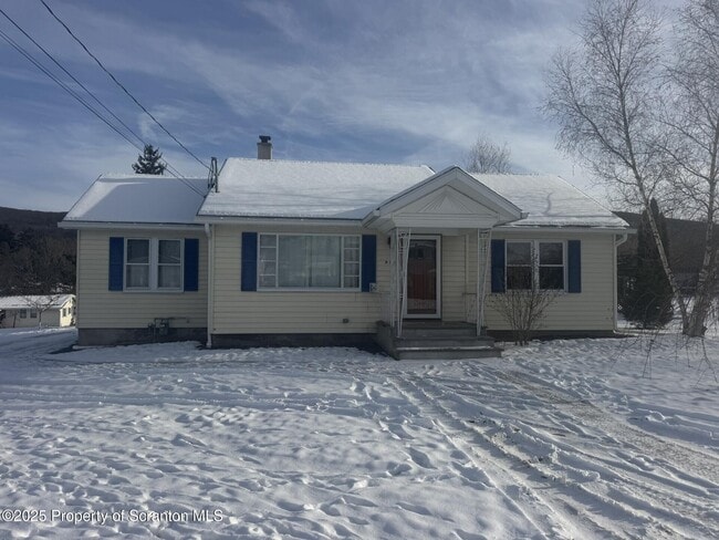 Building Photo - 910 Bernard Ave