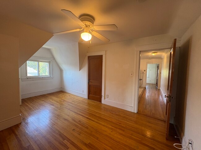 Photo - 37 Somerset St Unit 3