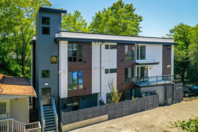 4029 Rainier