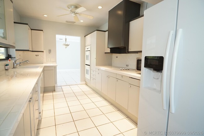 127 Bravado Ln