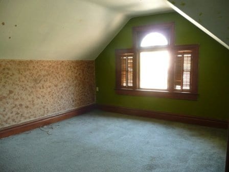 Photo - 942 E 400 S