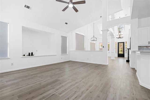 Photo - 4201 Iron Ln