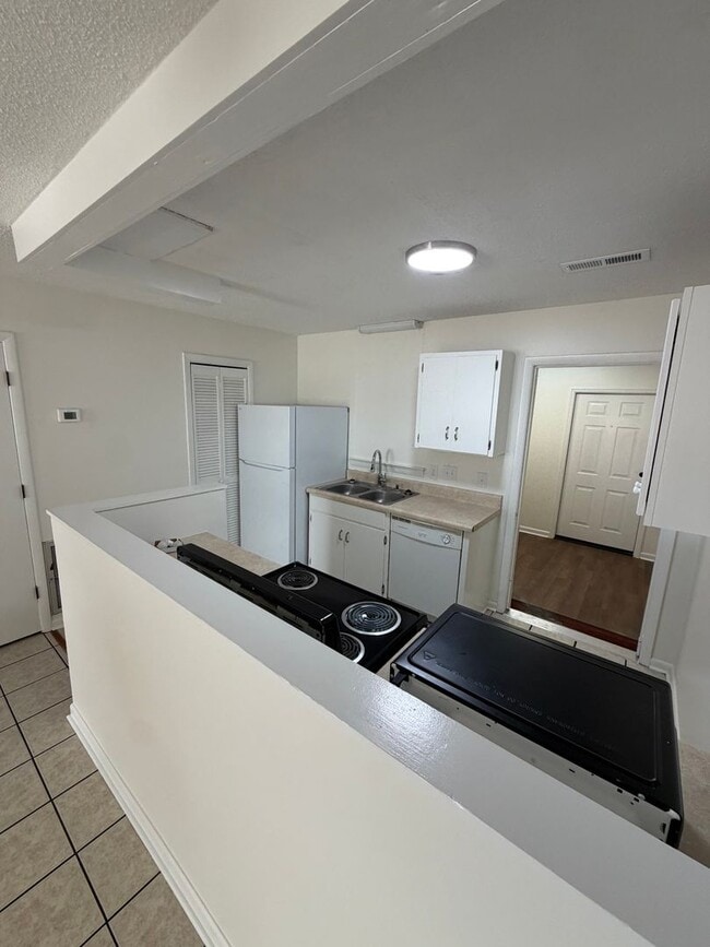 Photo - 106 Corley St