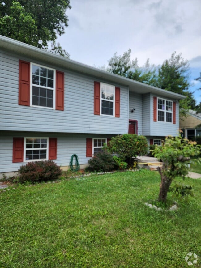 Building Photo - 1129 Dorchester Ave Rental