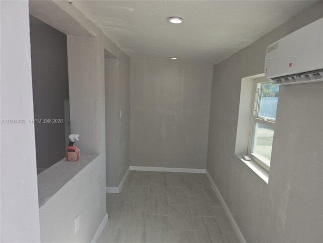 Photo - 528 NW 10th St Unit A